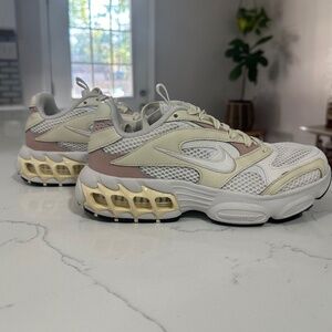 Gorgeous Nikes